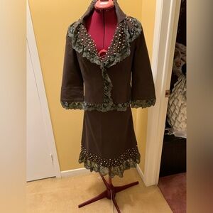 Arielle Skirt and Jacket in ribbed fabric with Pearls and lace detailing